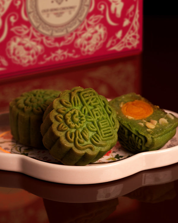 Pandan Melon Seed with Yolk Mooncake Set 香兰瓜仁蛋黄
