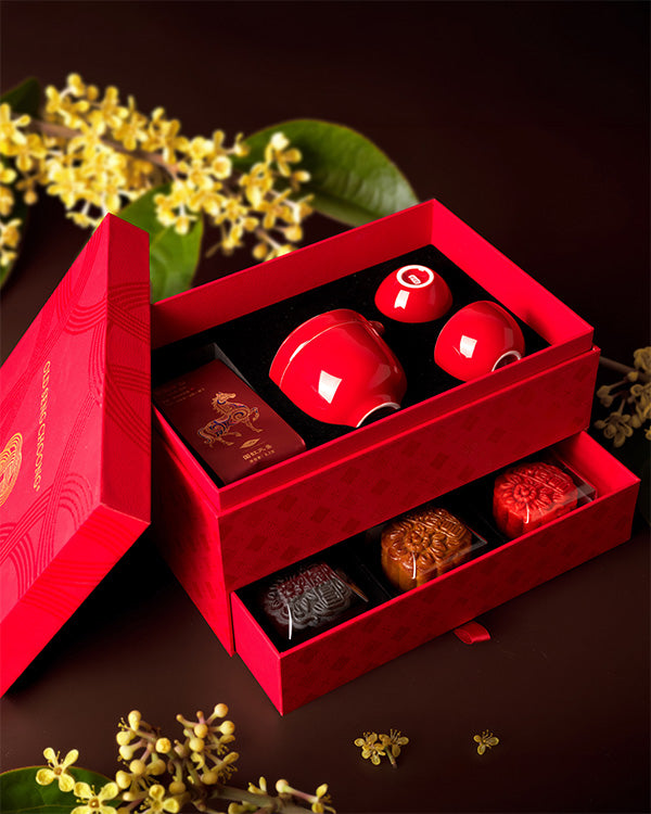 Red Lotus Chicken Bak Kwa Mooncake Set 红莲珍味鸡肉干